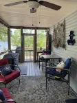 The Lakeview Cabin