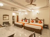 أوميد ريزيدنسي - إيه ريجال هيريتيدج هوم Hotels near عامر