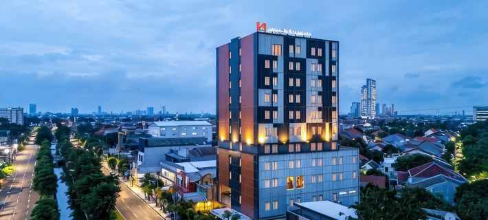 Swiss-Belexpress Jemursari Hotels in Surabaya