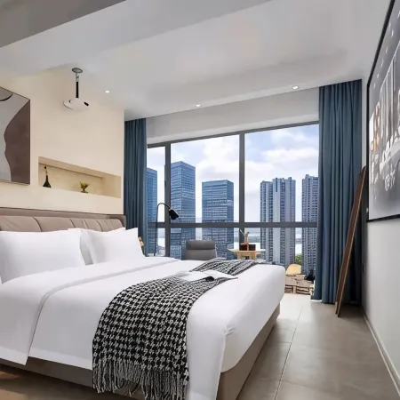 Youke Movie Homestay (Xinxiang High-Speed Railway East Station)