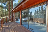 House + Studio: Private Forest Retreat, Near Skiing, Beach, Downtown, and Trails