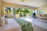 Waikiki Shore by OUTRIGGER Hotels in 