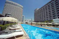 Kobe Portopia Hotel - Kolam Renang
