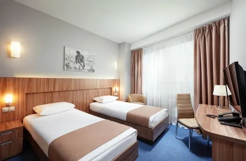 Slavyanskaya Hotel - Park Yeri