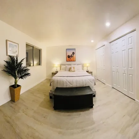 WELCOME TO DEWEY DUCK HOUSE-B! 2BR & 2BA 6-Guests