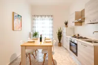 Stella - Central Apartment - Condos
