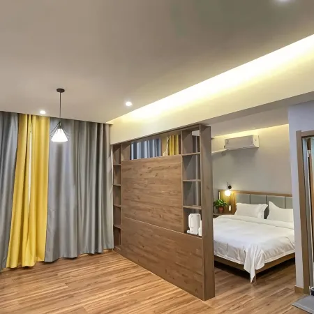 Yuenan Hotel (Tanghe)