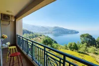 Fuxian Lake French Romantic Seaview Apartment - Havudsigt