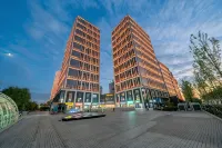 Qingchen ・ Audio-Visual | City View Luxury Residence (Zhengzhou Boya Plaza Longzihu Subway Station) - homestay