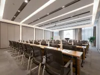 Atour Hotel (Guilin North Railway Station Hengda Plaza) Hotels near Diecai