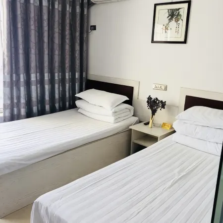 Fusongmao Fushi Fashion Hotel