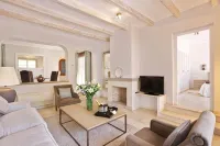 The Suites at San Roque Club