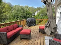 Charming Home with Deck Overlooking Land Trust - Dog Friendly! - breakfast