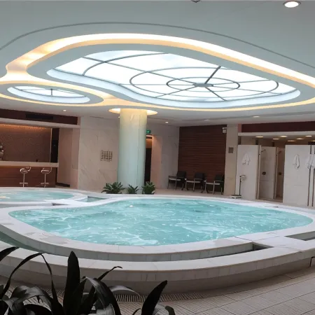 Wenhua Hotel