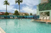 The Bay Inn at Lani Kai - Rooftop Pools