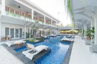 Sea Shell Resort - Beach