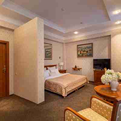 Gorky Hotel Rooms
