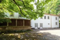 Bento Novo | Historic Manor House Near the Coast, Stunning Gardens - Villas
