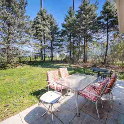 3-bedroom house with AC and WiFi within walking distance of The Big House! Hotel Exterior
