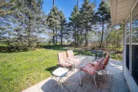 3-bedroom house with AC and WiFi within walking distance of The Big House!