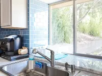 Charming 2-bedroom apartment with AC, WiFi in welcoming Martinez Hoteles en Martinez