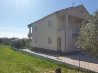 500 m to the beach with a unique view and large terrace - Huoneistot