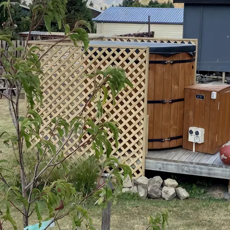 Cosy 1960's Kiwi Holiday House