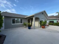 5 Minutes to Vanderbilt Beach, Dining, ShoppingFamily-Pool-Home Naples FL - ビーチサイド