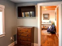 Back Bay Tuckaway Hotels in Wolfeboro