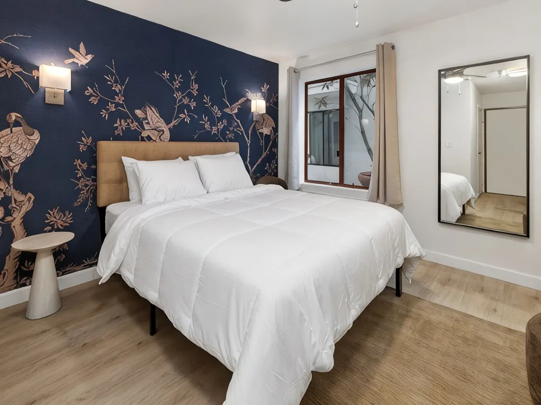 Little Italy Inn - Limited Service Apart Hotel - San Diego, CA