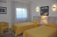 Luxury Villa with private salt water pool, near beach, golf courses. Free Wi-Fi - 4-نجوم