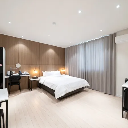 Gwangju Edition Hotel Gwangcheon Branch (Formerly Urban Life Hotel)