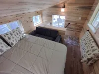Cabin @ Creekside Campground