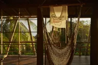 Peaceful ocean view Home in  Ballena Marine National Park.  Walk to Beaches.
