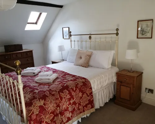 Charming cottage in rural village, ideal for Carsington Water and Peak District Hotels in Ashbourne