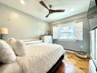 Downtown Condo on Thames Street - Balkoner
