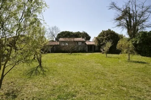 Oléron island large house with private no overlooking, garden near to the ocean