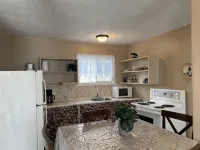 Wasaga Beach walk to main end Free Parking Free Wifi Hotels in Wasaga Beach