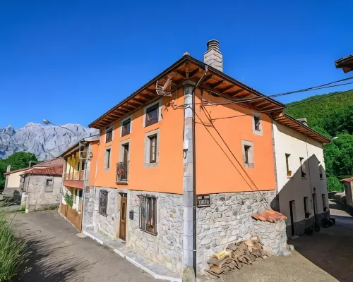 Farmhouse Florence (Complete house for 7 people) ボニャル＝システィエルナのホテル