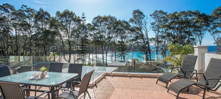 Batemans Bay’s Beach Holiday apartment 200 mts to Denhams and Surf Beach. Hotels in Batemans Bay
