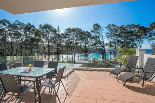 Batemans Bay’s Beach Holiday apartment 200 mts to Denhams and Surf Beach. - Wifi