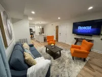 Penthouse Suite—Steps from Mayo Clinic Hospital