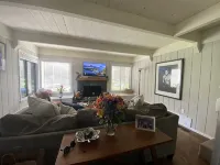 Modern rustic condo in the heart of iconic Sun Valley - 4 ดาว
