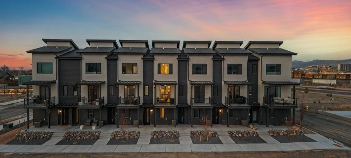 Modern 3Br Townhome with Bikes Sups & Trails Ξενοδοχεία στην πόλη Grand Junction