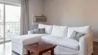 Luxurious La Costa Remodel by SPA w/Steam Shower and Washer/Dryer! - 民泊