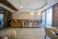 Tripli Hotels Shivaay - พร้อมอาหารเช้า