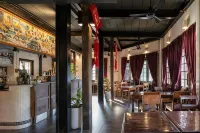 Velawarin Hotel - breakfast