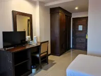Naris Art Hotel - parking
