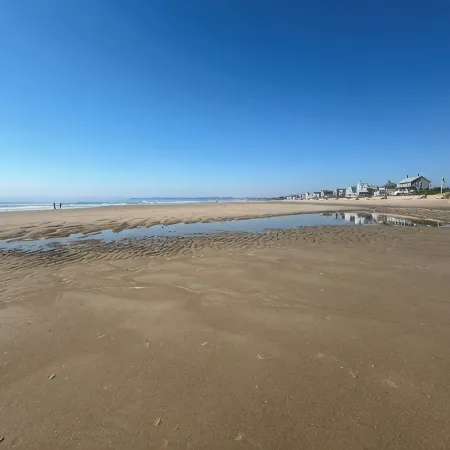 Salty but Sweet - 3 min walk to Beach - Newly Renovated - Video!