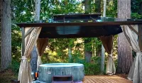 Discover Your Serenity: A Hidden Gem Awaits at our Serene Cottage In The Woods - 2-Sterne